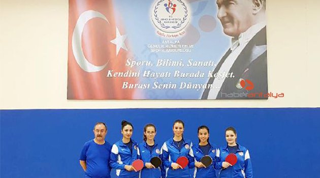 Antalyaspor Masa Tenisi takımları Adana'da