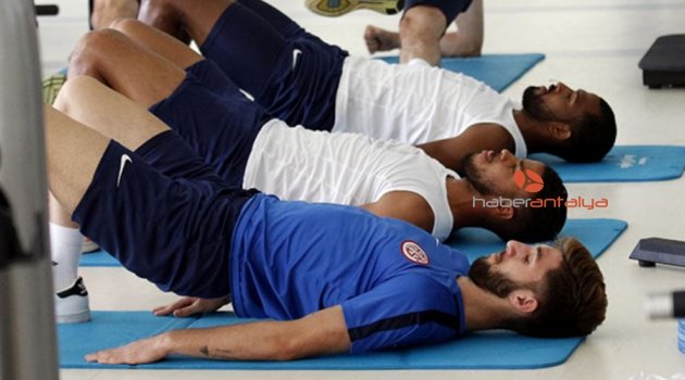 Antalyaspor salonda çalıştı