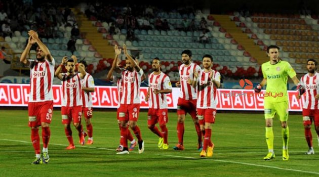 ANTALYASPOR, SÜPER LİG'E ODAKLANDI