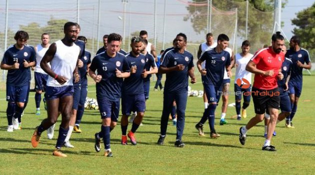 Antalyaspor şut ve gol çalıştı