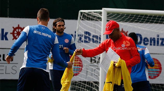 ANTALYASPOR TAKTİK ÇALIŞTI