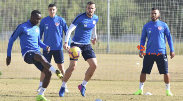 Antalyaspor taktik çalıştı