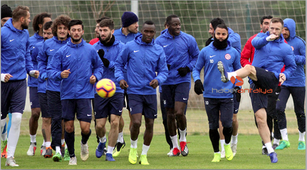Antalyaspor taktik çalıştı