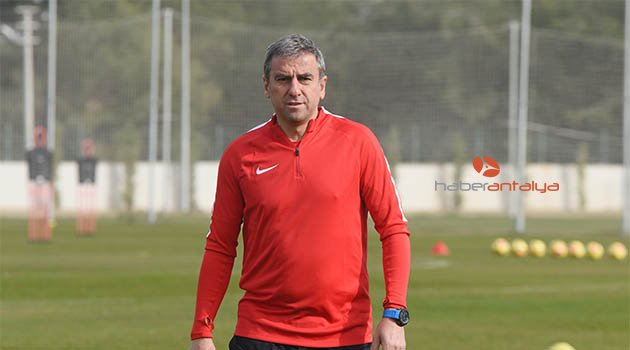 Antalyaspor Teknik Direktörü Hamzaoğlu: Eto'o'nun kalmasını istiyorum