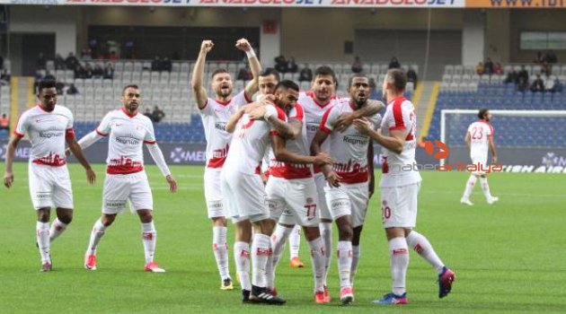 Antalyaspor'da 4 eksik