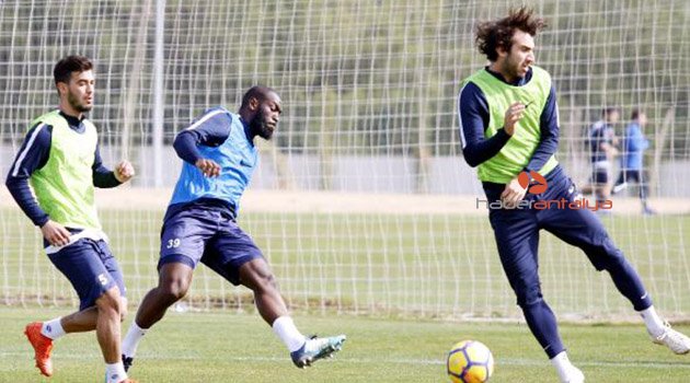 Antalyaspor'da Galatasaray hazırlıkları sürüyor
