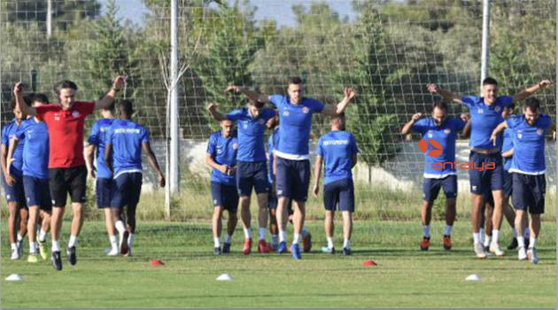 Antalyaspor'da Galatasaray maçı hazırlıkları sürüyor