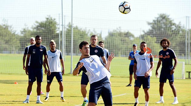 Antalyaspor'da Göztepe hazırlıkları devam ediyor