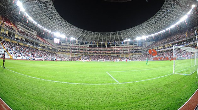 Antalyaspor'da marş krizi