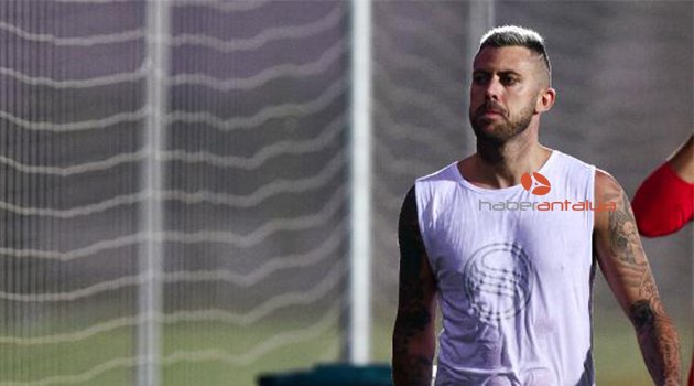 Antalyaspor'da Menez'den sevindirici haber