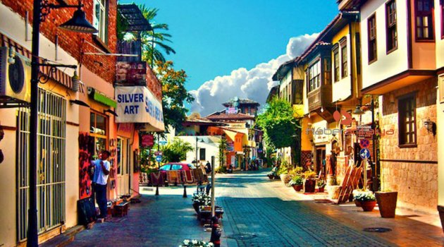 Antalya'ya 250 çarşı ve mahalle bekçisi alınacak