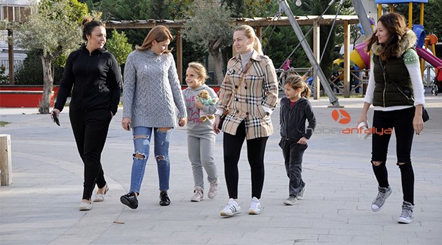 ANTALYA'YADA YAŞAYAN RUSLAR GERİLİMDEN RAHATSIZ