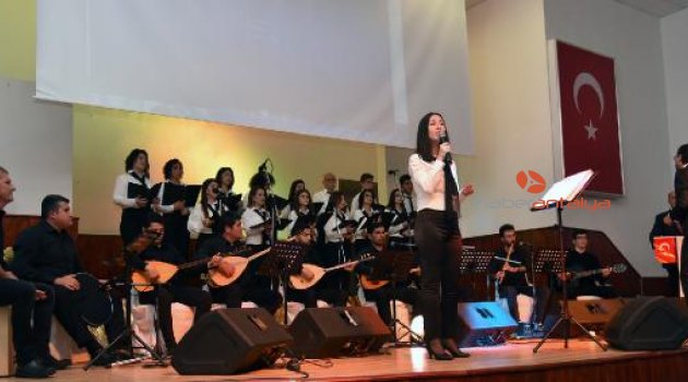 Aşık Veysel türküleriyle anıldı