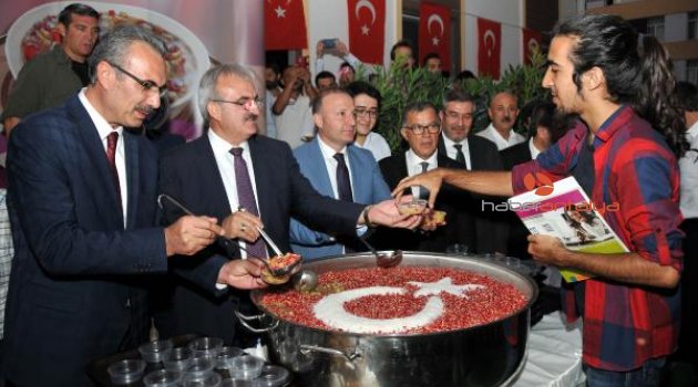 Aşure Günü'nde internet sevinci