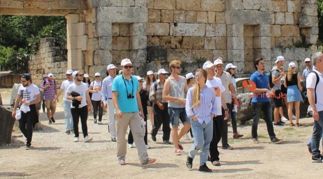 ATSO’dan “Perge’de 1 Sütun da Siz Kaldırın, Tarihe Sahip Çıkın” Çağrısı