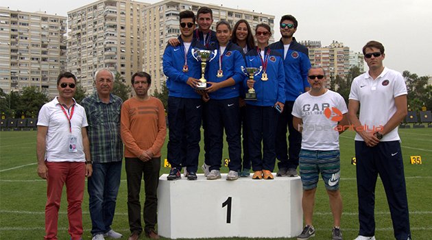 AÜ OKÇULUK TAKIMI TÜRKİYE BİRİNCİSİ