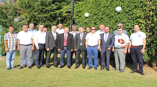 AÜ REKTÖRÜ ÜNAL: "BÖBREK NAKLİNDE TARİHE GEÇTİK"