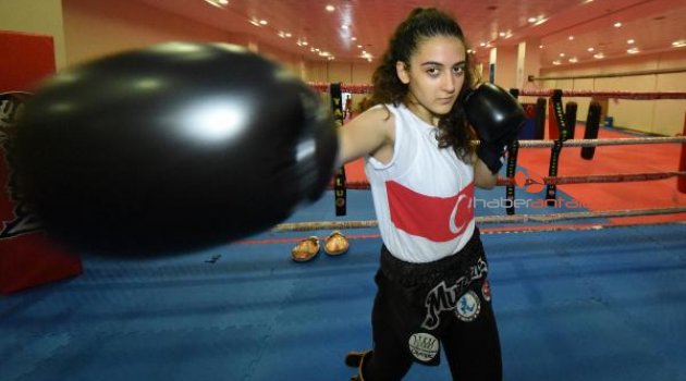 Avrupa şampiyonu Ayşin'in gözü yüksekte