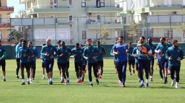 Aytemiz Alanyaspor'da Göztepe mesaisi