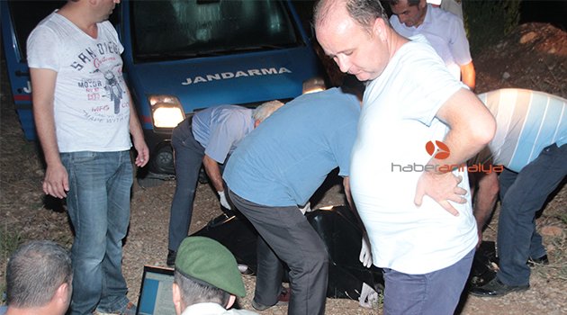 Babası ve kız kardeşi gibi ağaç dibinde ölü bulundu!