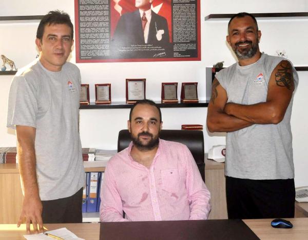 BAHÇEŞEHİRSPOR'DA TRANSFER ÇALIŞMALARI SÜRÜYOR