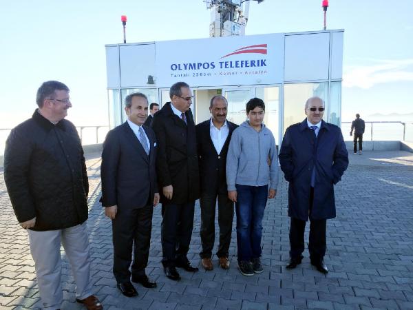 BAKAN AŞÇI'NIN 'TAHTALI' KEYFİ