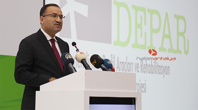 BAKAN BOZDAĞ: OBJEKTİF ELEŞTİRİYE AÇIĞIZ