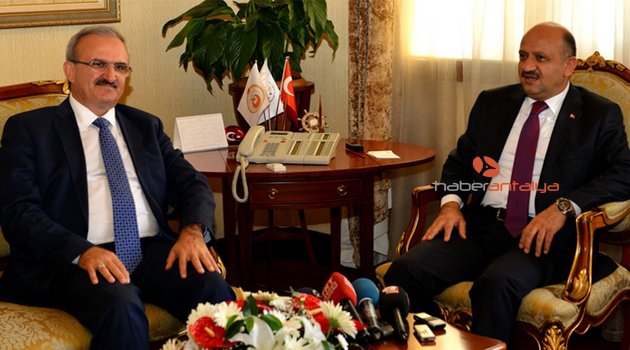 BAKAN IŞIK’TAN ANTALYA’DA FLAŞ AÇIKLAMALAR