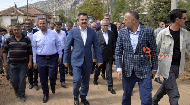 Bakan Pakdemirli, selin vurduğu Elmalı'da