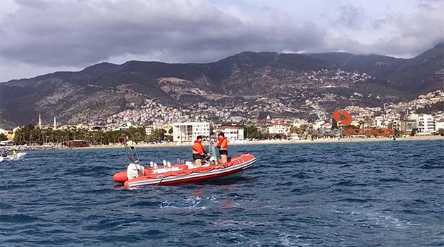 Balıkçıyı sahil güvenlik kurtardı
