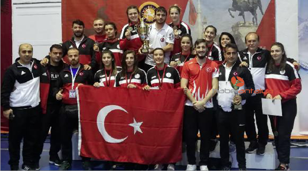 Balkan şampiyonu Kepez'den