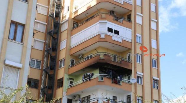 Balkonda çıkan yangın korkuttu