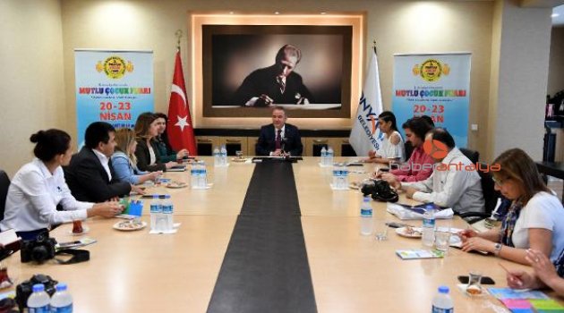 Başkan Böcek: Arkamda soru işareti bırakmadım