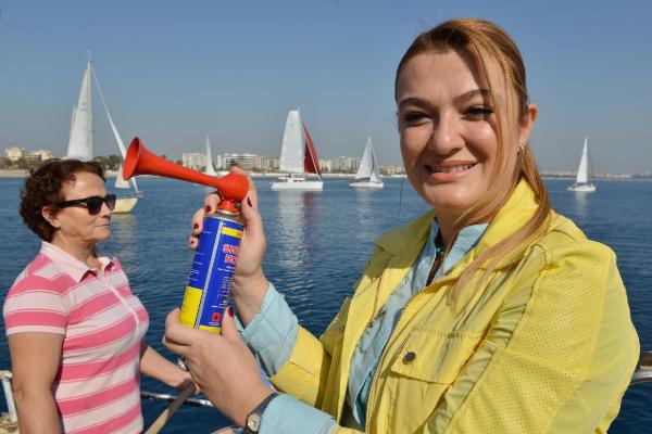 BAŞKAN BÖCEK'TEN SPORCULARA 'ATA'YI ANMA' KUPASI