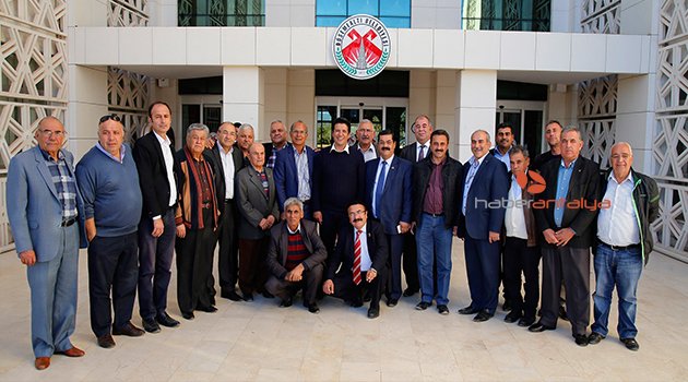 BAŞKAN GENÇ, MUHTARLARLA BULUŞTU