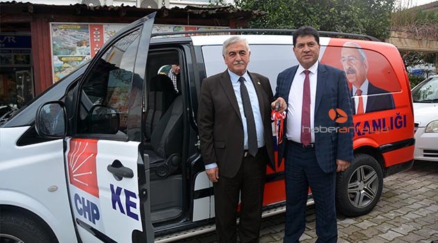 Başkan Gül, minibüs hediye etti