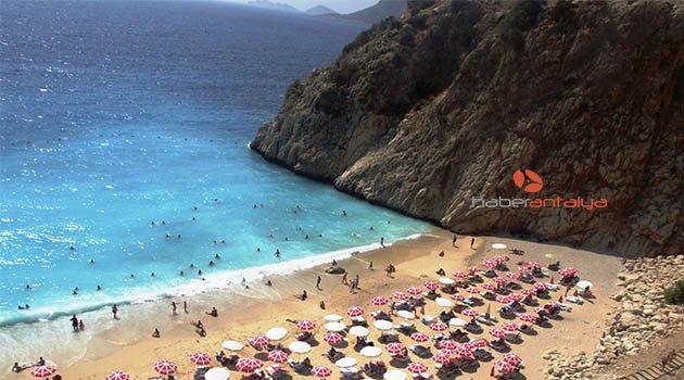 Başkan Kocaer: Kaputaş Plajı'nda 1 gram beton kullanılmadı