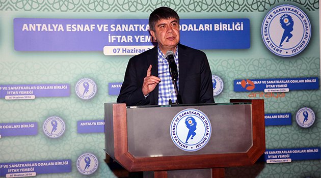 BAŞKAN TÜREL İFTARINI ESNAFLA AÇTI