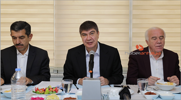 Başkan Türel Serikli muhtarları dinledi