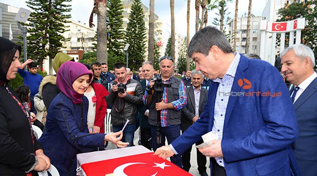 Başkan Türel'den kampanyaya destek