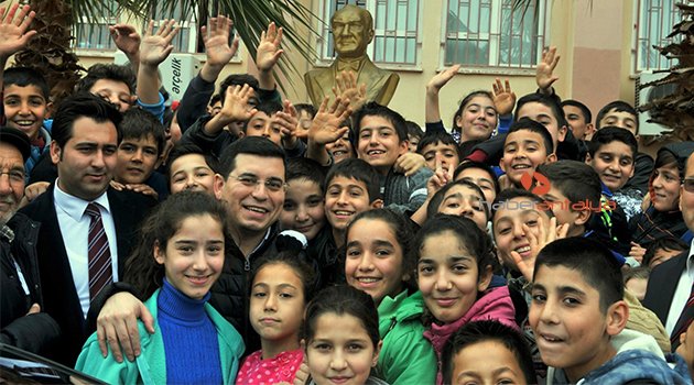 BAŞKAN TÜTÜNCÜ’DEN KEPEZLİ ÖĞRENCİLERE MÜJDE