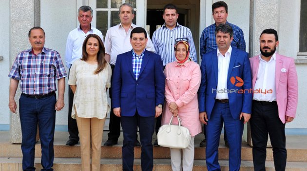 BAŞKAN TÜTÜNCÜ, MİLLETVEKİLİ ENÇ’İ DOKUMA'DA AĞIRLADI