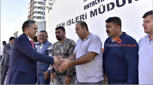 Başkan Uysal, Fen İşleri çalışanlarıyla buluştu