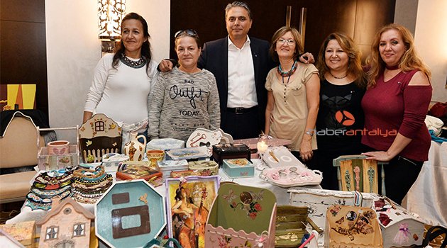 BAŞKAN UYSAL, KERMES AÇTI