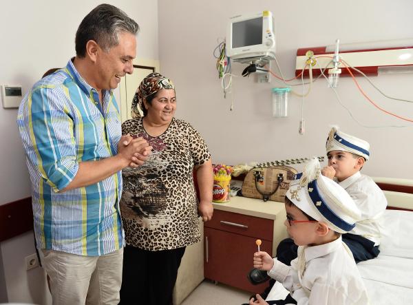 SÜNNET ÇOCUKLARINA ÖZEL ZİYARET