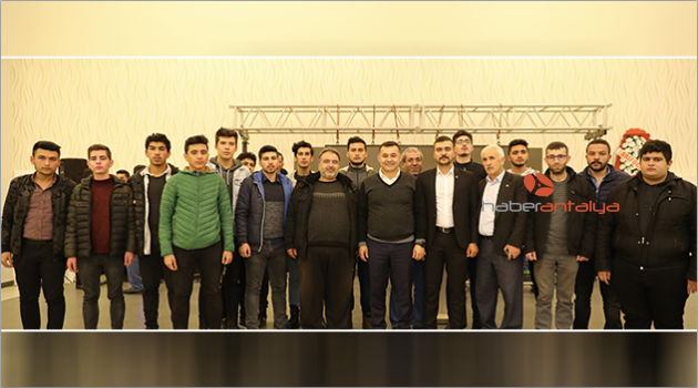 Başkan Yücel vatandaşları dinledi