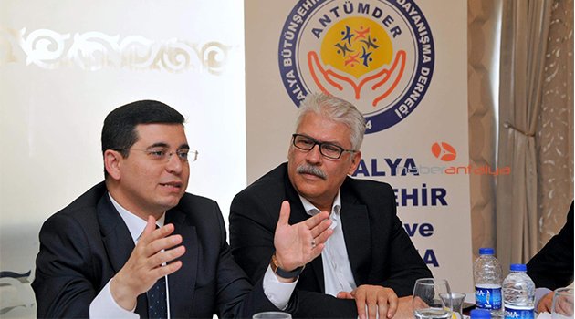 BAŞKAN TÜTÜNCÜ: " ŞEHİRLEŞMEDE ZİHNİYET PROBLEMİ VAR"