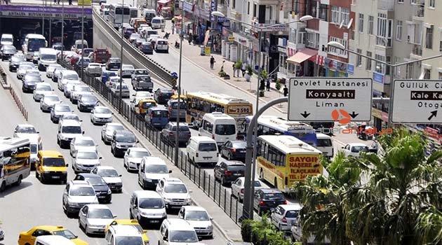 Batı Akdeniz'in araç sayısı