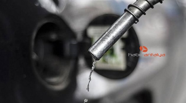 Benzine zam geliyor