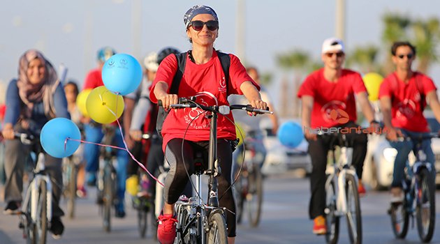 BİSİKLET TUTKUNLARI PEDAL ÇEVİRDİ